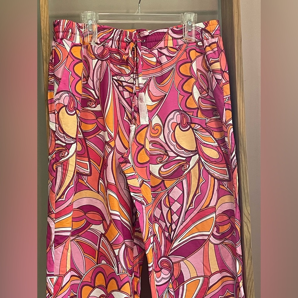 Belle Beach by Kim Gravel Cabana Knit Cropped Beach Summer Pant Malibu Pink Mod